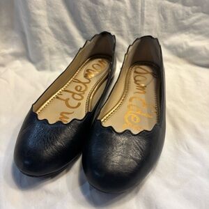 Sam Edelman Black Scalloped Leather Flats